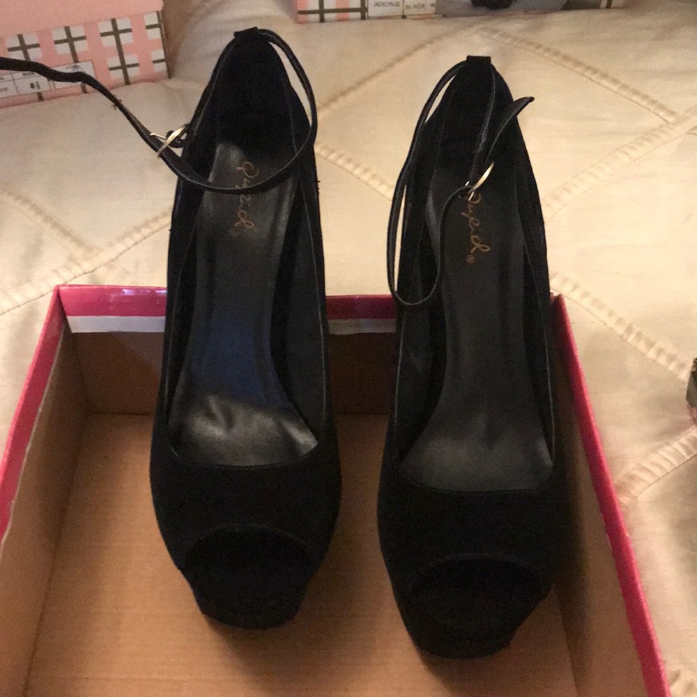 Women’s heels